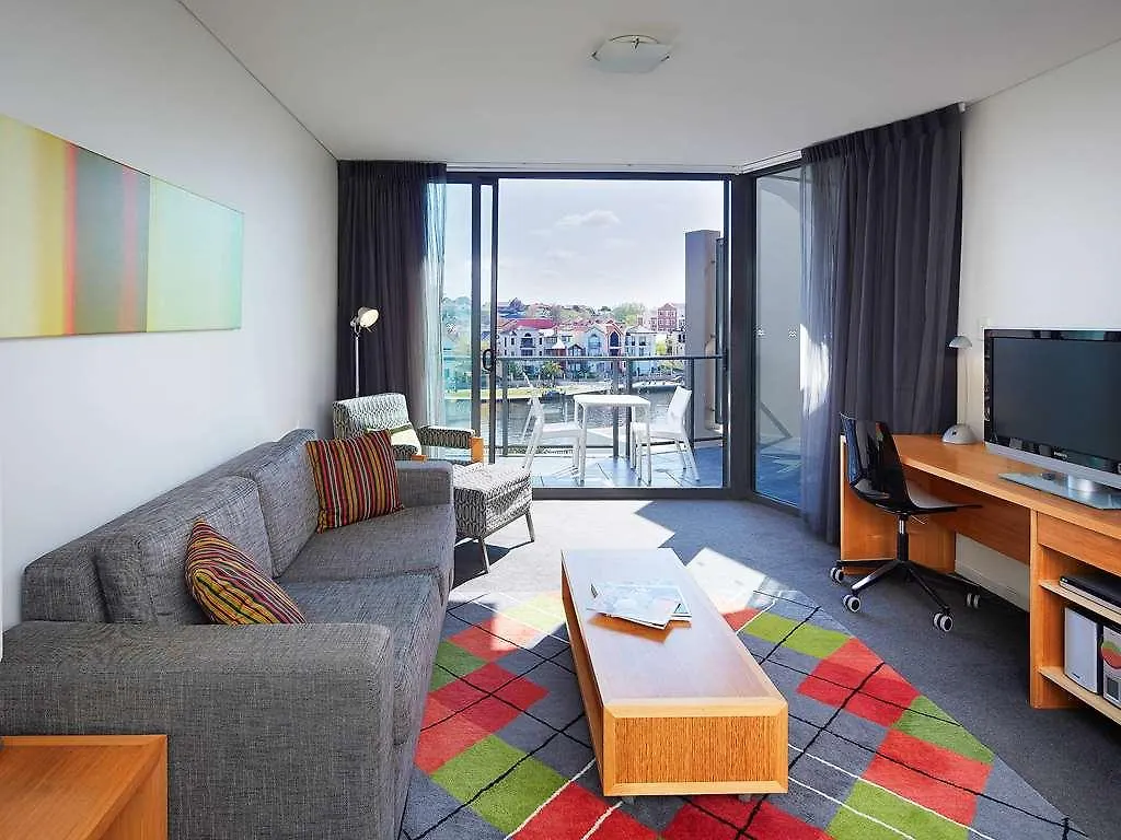 East Perth Suites Hotel Australien