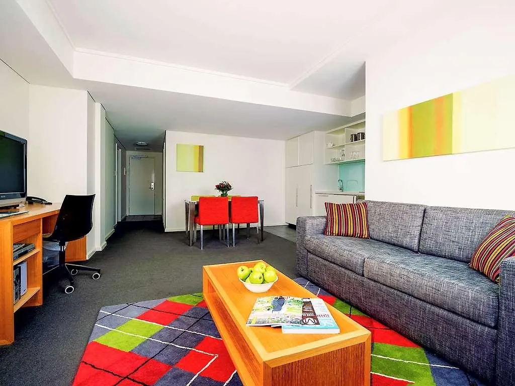 East Perth Suites Hotel Aparthotel