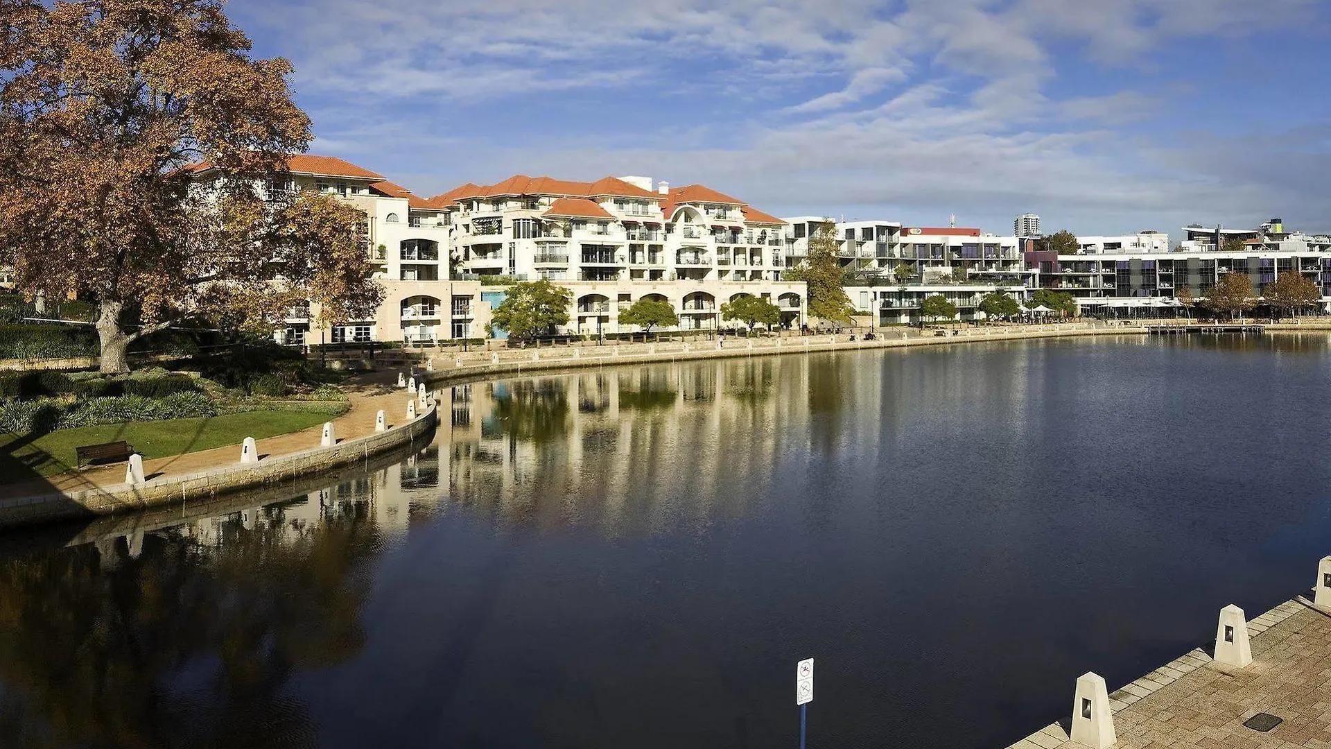 **** Aparthotel East Perth Suites Hotel Australien