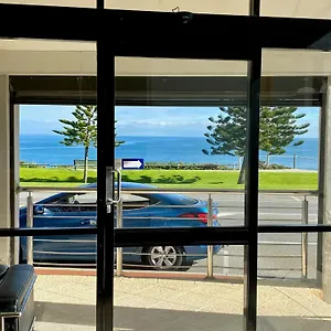 Hotel Ocean, Perth