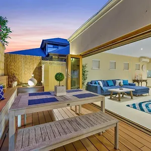 Sorrento Beach Manor Guest house