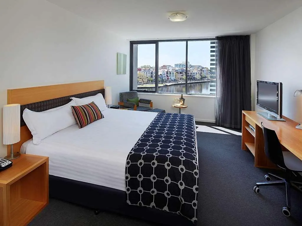 East Perth Suites Hotel 4*,  Austrálie