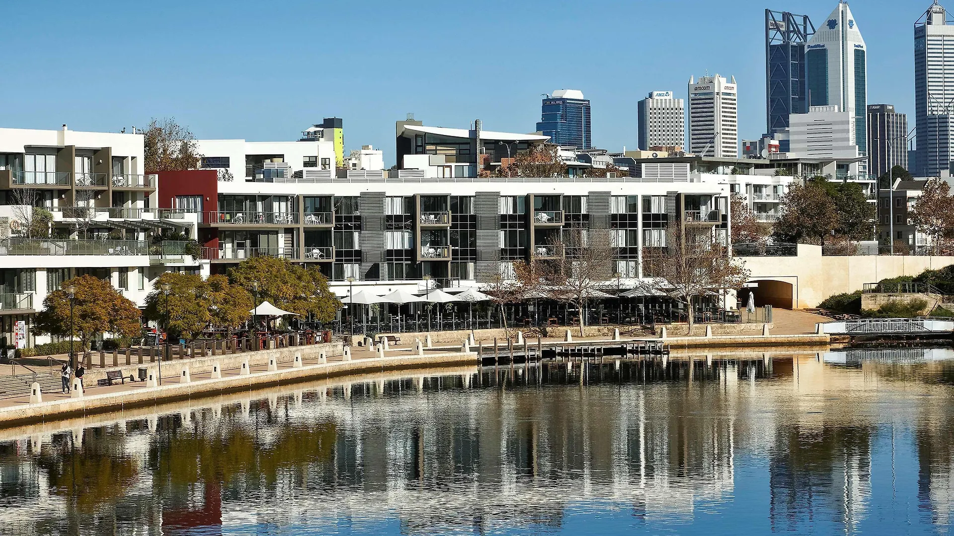 East Perth Suites Hotel Aparthotel
