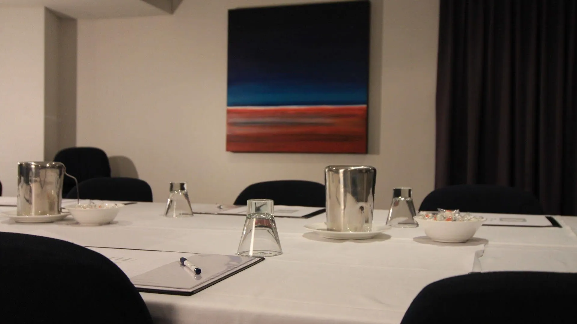 East Perth Suites Hotel 4*,  Austrálie
