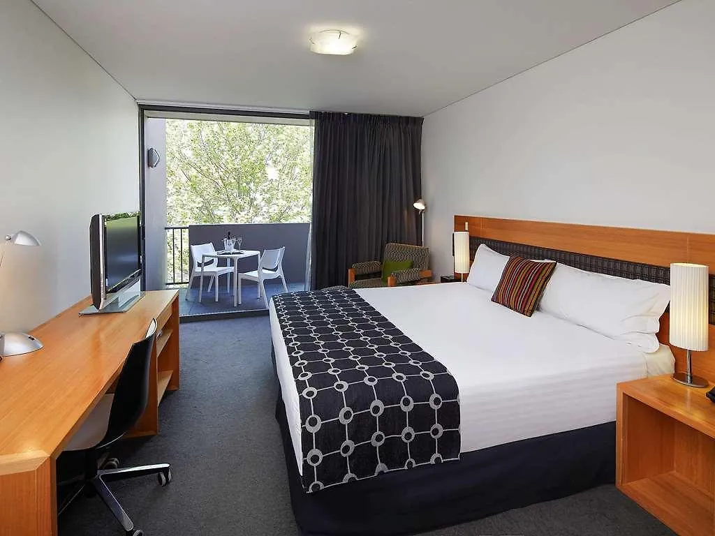 East Perth Suites Hotel Australia