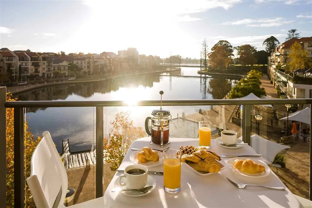 **** Aparthotel East Perth Suites Hotel Australia