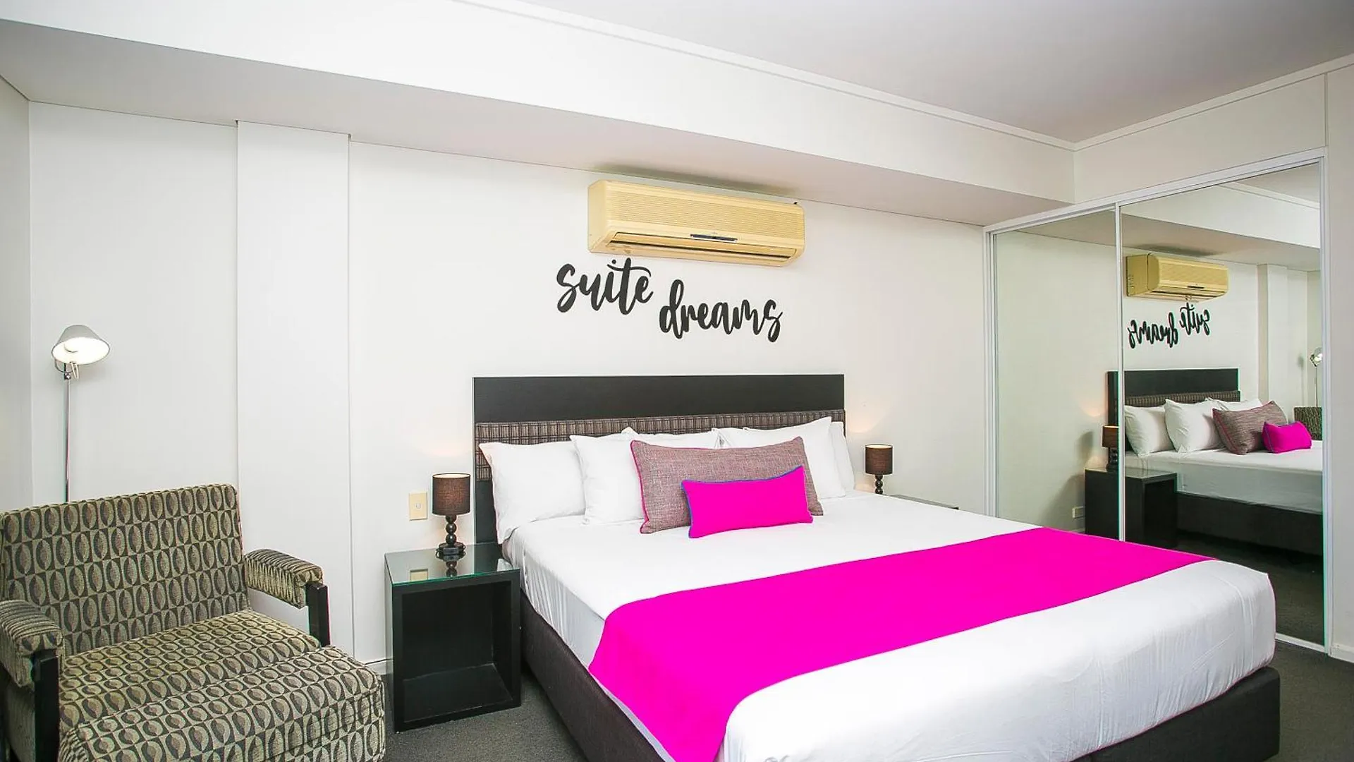 **** Aparthotel East Perth Suites Hotel Australia